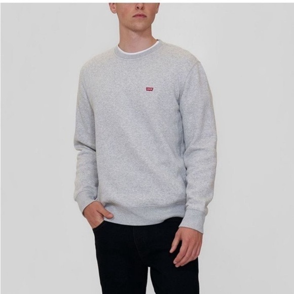 LEVI'S
Men's Core Crew Regular Fit Long Sleeve Sweatshirt - Picture 1 of 3